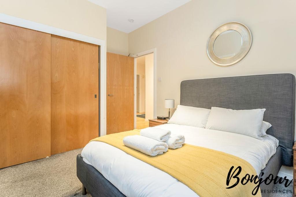 Spacious 2Br-1Ba - Grassmarket - Free Parking By Bonjour Residences Эдинбург Экстерьер фото